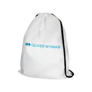 Auch für die Managementberatung Oliver Wyman hat die DEE GmbH einen Sportbeutel entworfen. Der weiße Beutel hat nur das Firmenlogo in blau auf der Vorderseite gedruckt. 